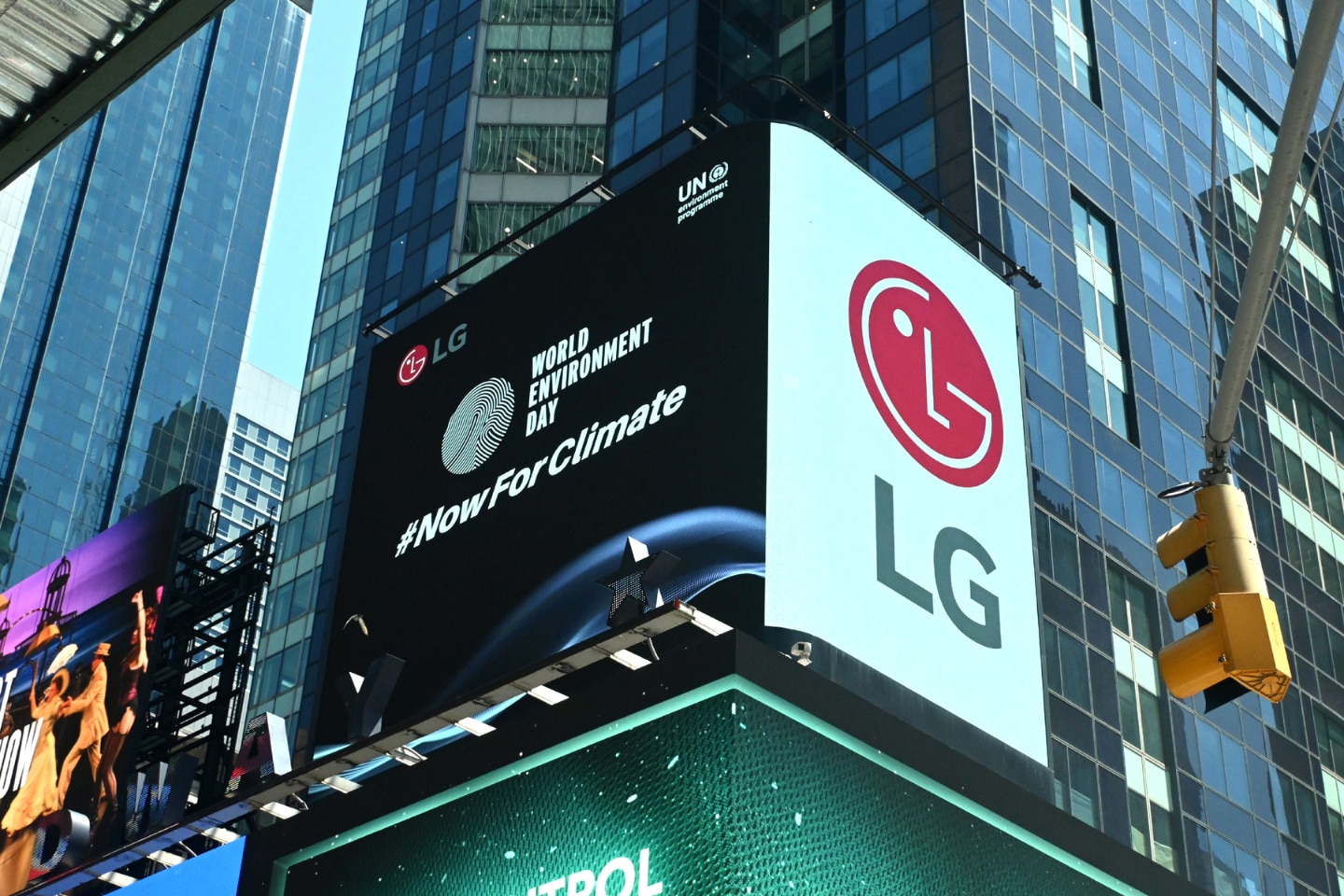 Bringing Climate Awareness to the World’s Most Iconic Screens: LG Electronics Takes Action on World Environment Day