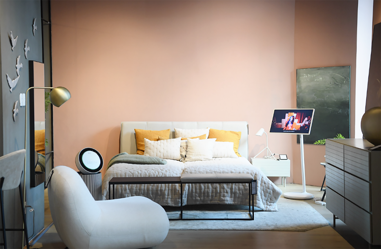 Crafting Vietnam’s Dream Home: LG and AKA Furniture’s Vision of Elegant, Smart Living