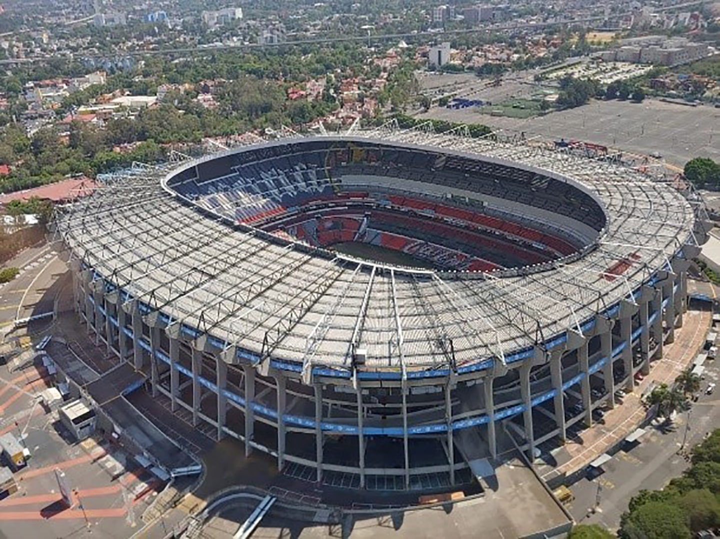 EXPERIENCING MEXICO CITY FROM A BIRDS-EYE VIEW WITH LG Q60