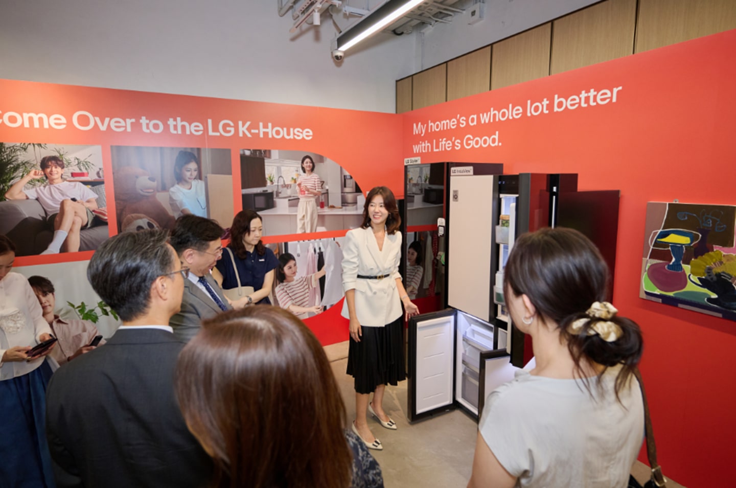 How LG Technology Enriched K-Food and K-Fashion Experiences in Hong Kong
