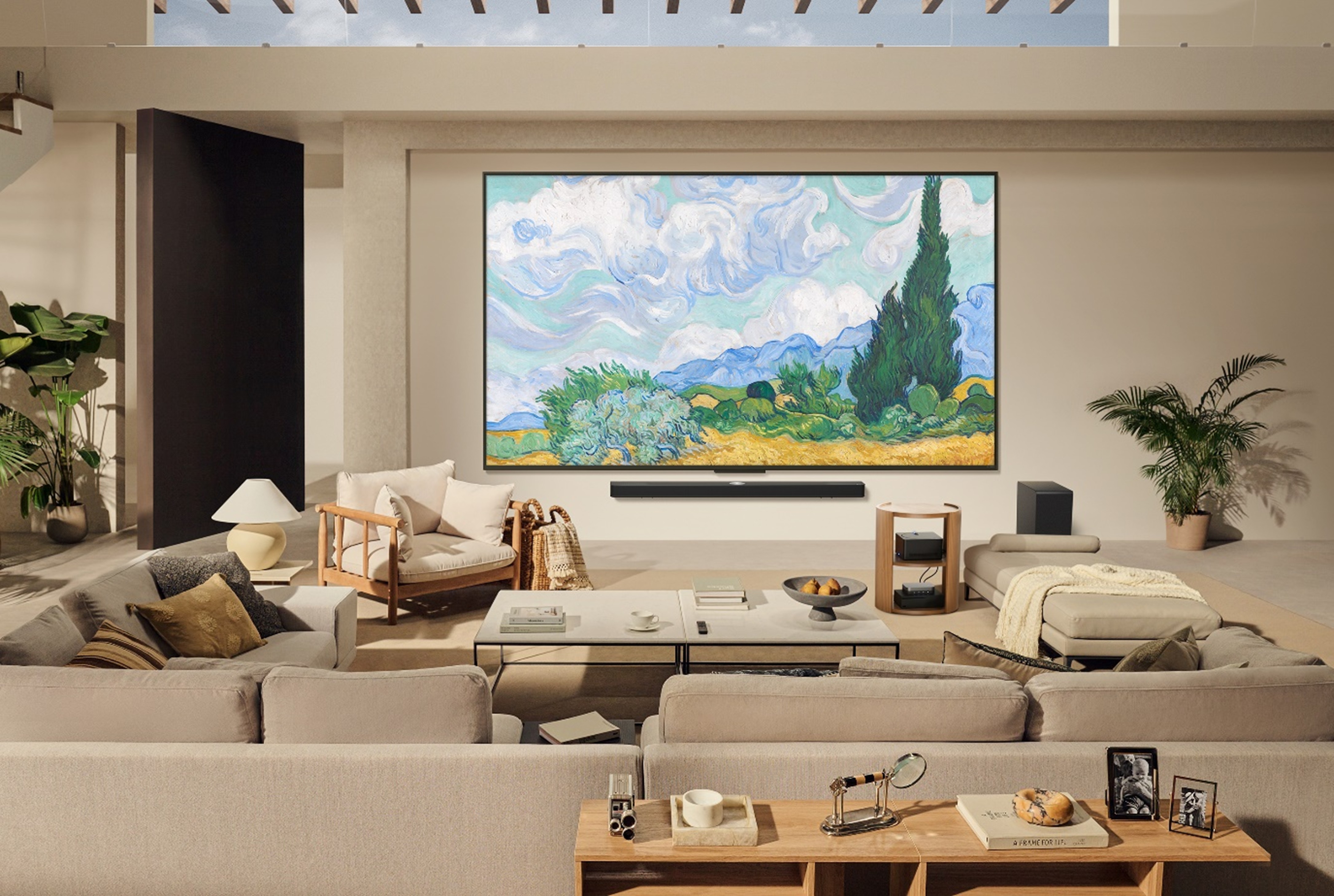gallery Images High Quality Grahic How True Wireless and LG Gallery+ Transform the TV into a Digital Art ...