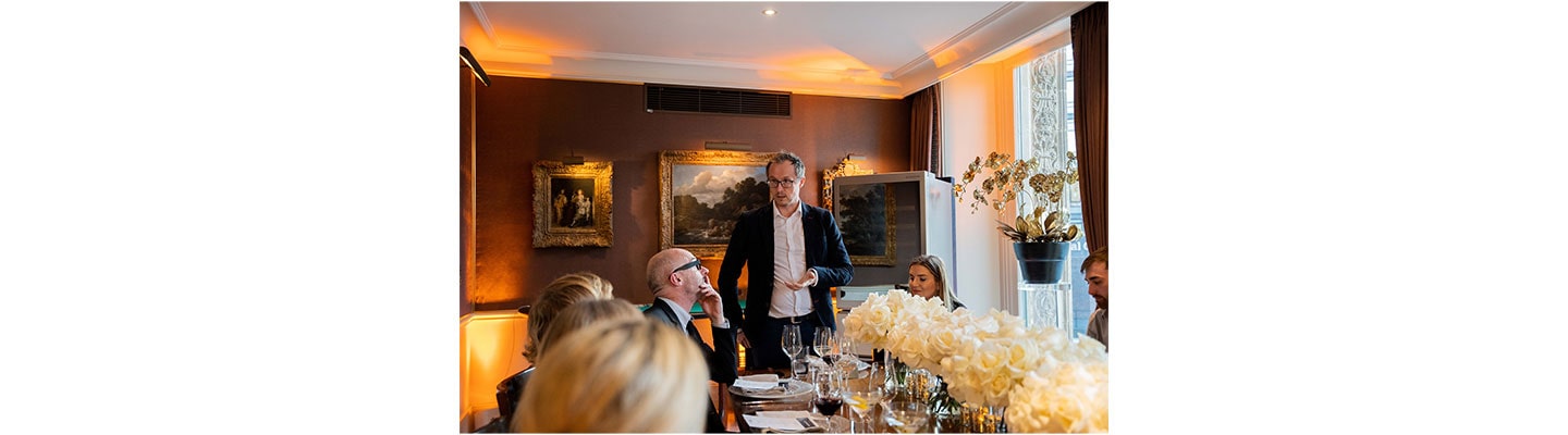 [LG SIGNATURE Inspirations] Live Beyond With LG SIGNATURE: Toasting to Masterpieces