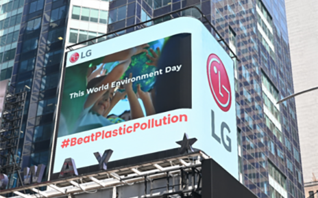 A video highlighting LG's commitment to convert to 100 percent renewable energy displayed on a digital billboard at New York’s Times Square