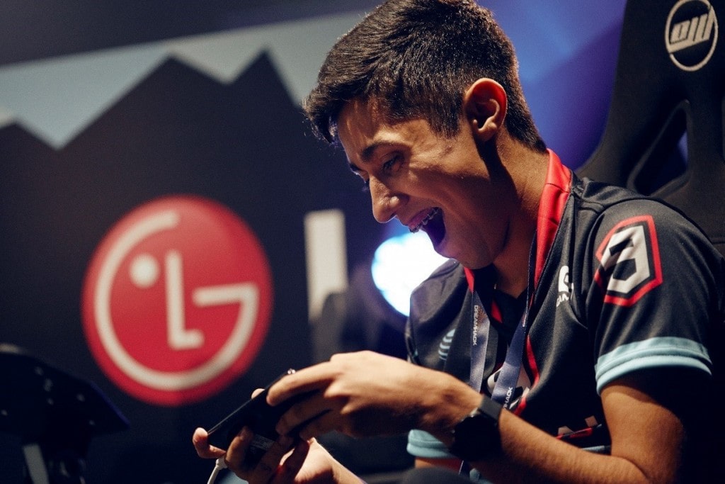 MOBILE GAMING TAKES CENTER STAGE WITH LG AND ESL | LG Global