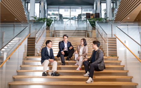 [On the Job] Enhancing LG’s Corporate Value Through Investor Relations