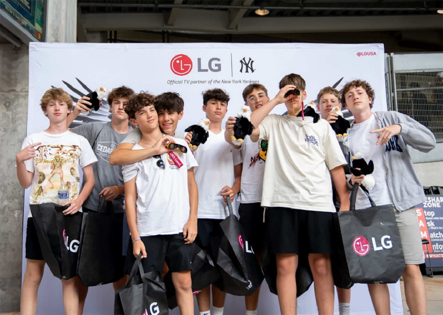 Protecting Nature’s Wonders: Times Square Billboard Campaign Stars the Endangered Species of “The Americas”