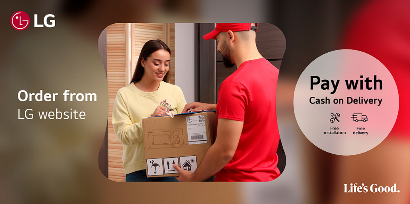 A illustration of customer getting delivery ordered from LG website 