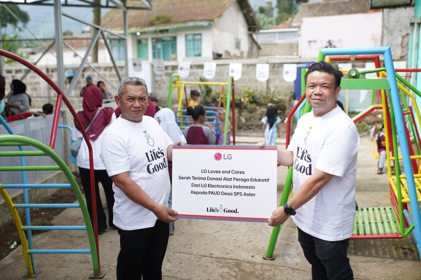 Rebuilding and Reconnecting: LG Electronics’ Initiatives Bring New Hope to Indonesia and Singapore