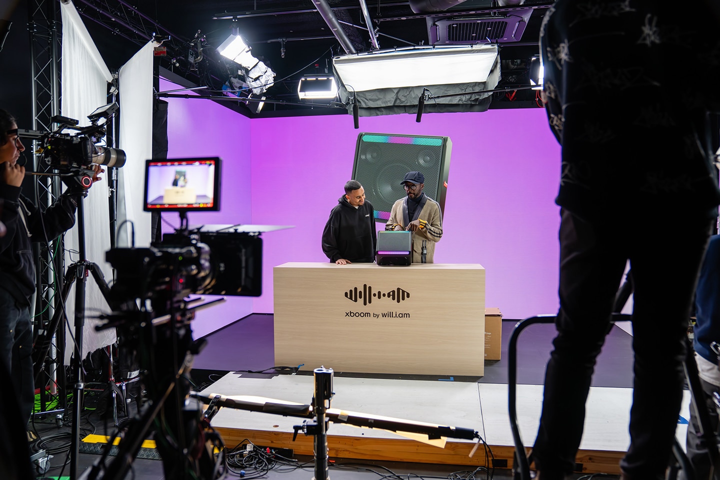 will.i.am Founder and CEO of FYI.AI Takes Center Stage at LG U.S. Headquarters for Day-long Celebration of LG’s ‘xboom by will.i.am’ Launch