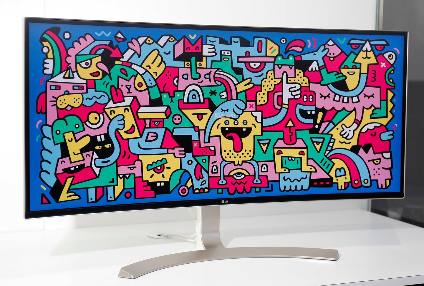 CES 2017: BOOTH IMAGES