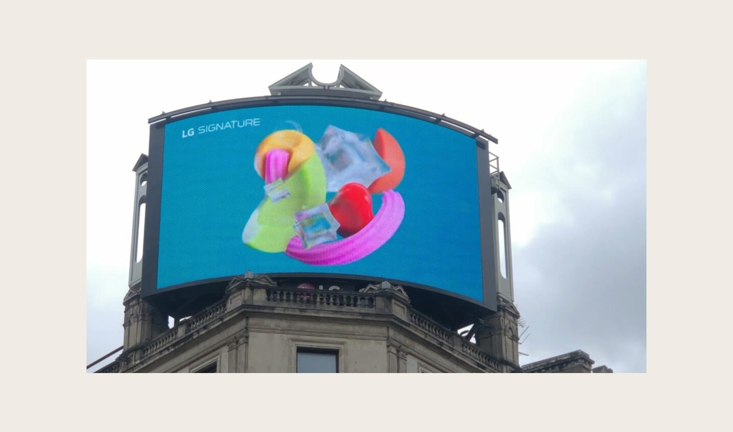 A close-up photo of LG's digital billboard in Piccadilly Circus, London with an animation representing LG SIGNATURE Refrigerator