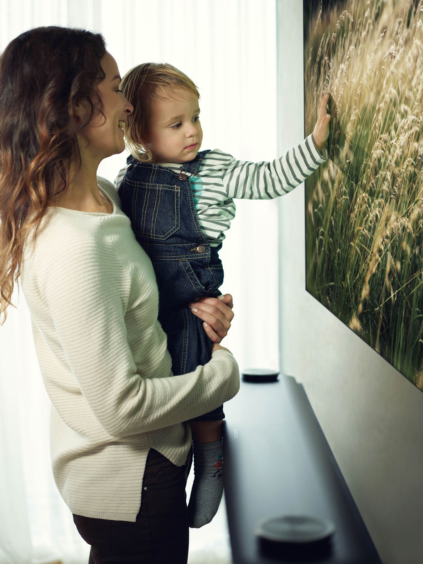 LG SIGNATURE OLED TV W (MODEL W7)