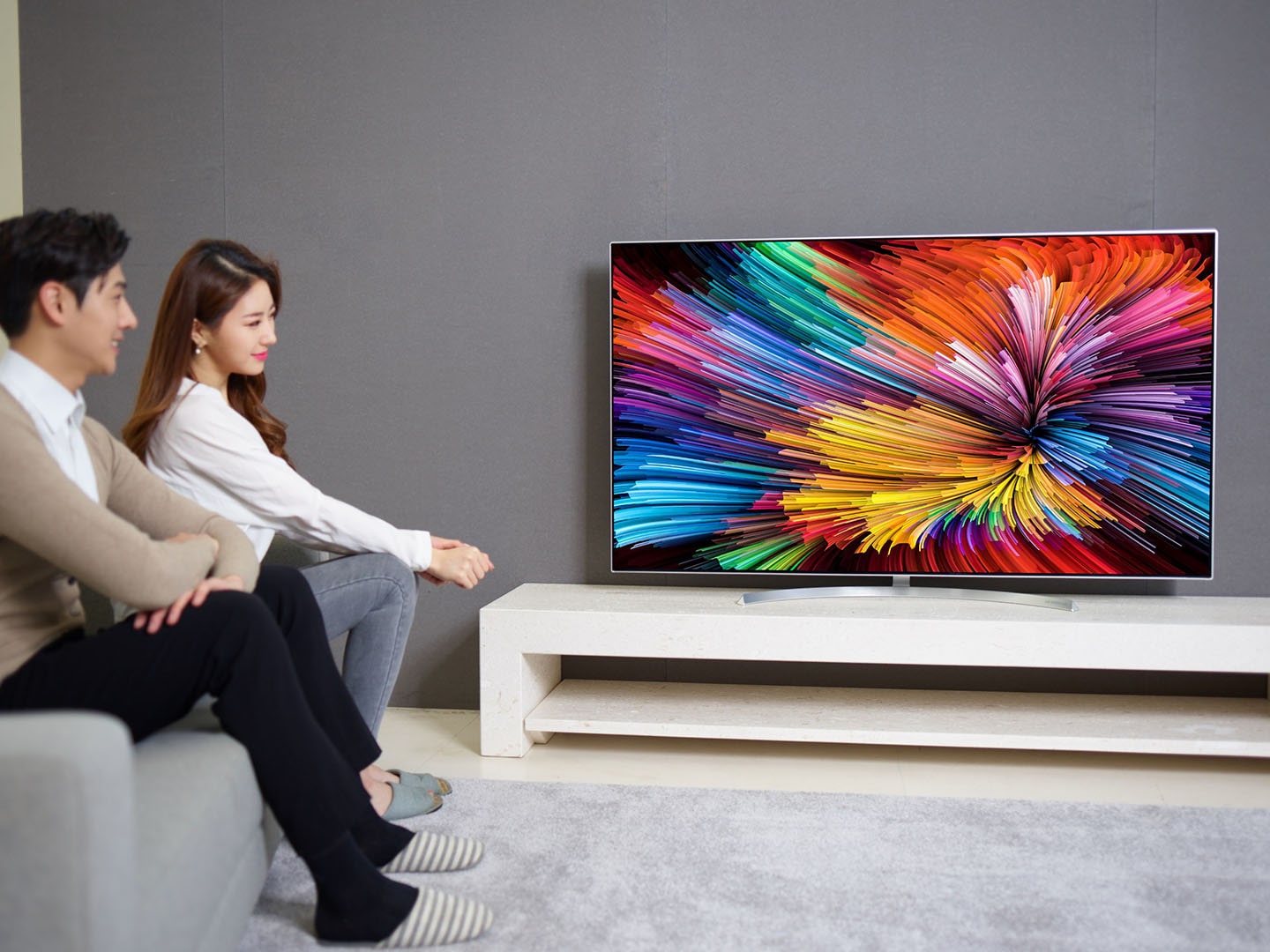 LG SUPER UHD TV (MODEL SJ95)