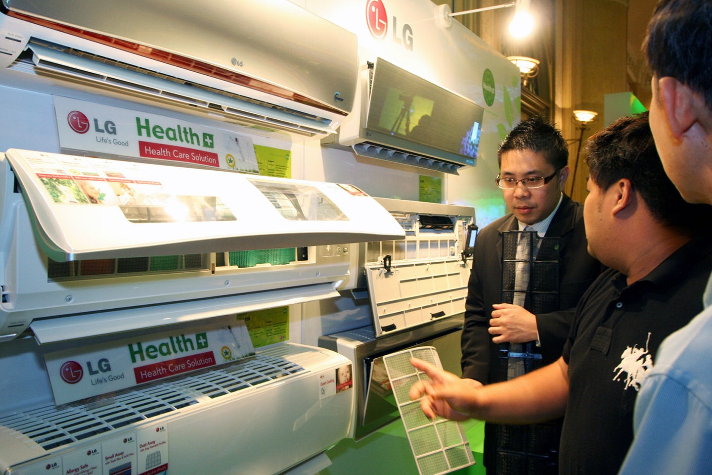 LG TOPS ASIA’S TOP 1,000 BRANDS FOR FRIDGES, WASHING MACHINES AND AC