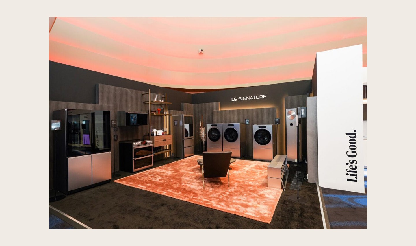 LG SIGNATURE appliances displayed at the renowned Middle East and Africa (MEA) tech event, LG Showcase 2023