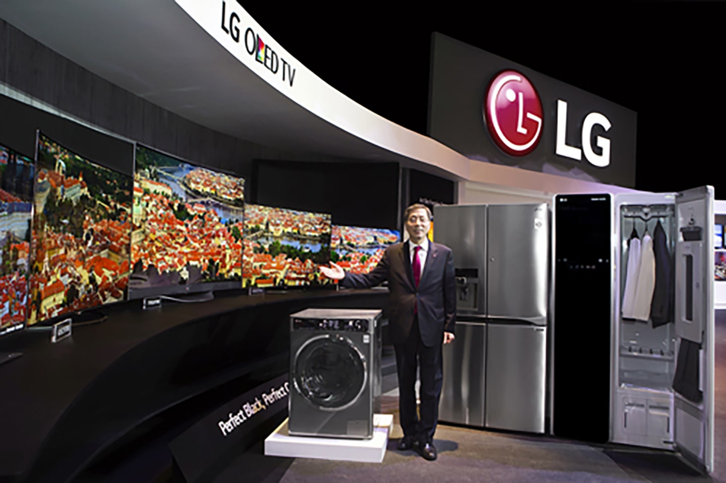 LG HITS THE ROAD WITH CONSUMER CENTERED SOLUTIONS AT 2015 INNOFEST