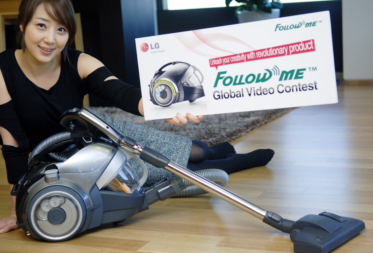 LG CELEBRATES INNOVATIVE VACUUM CLEANER WITH CONTEST TO IDENTIFY NEXT AD CAMPAIGN