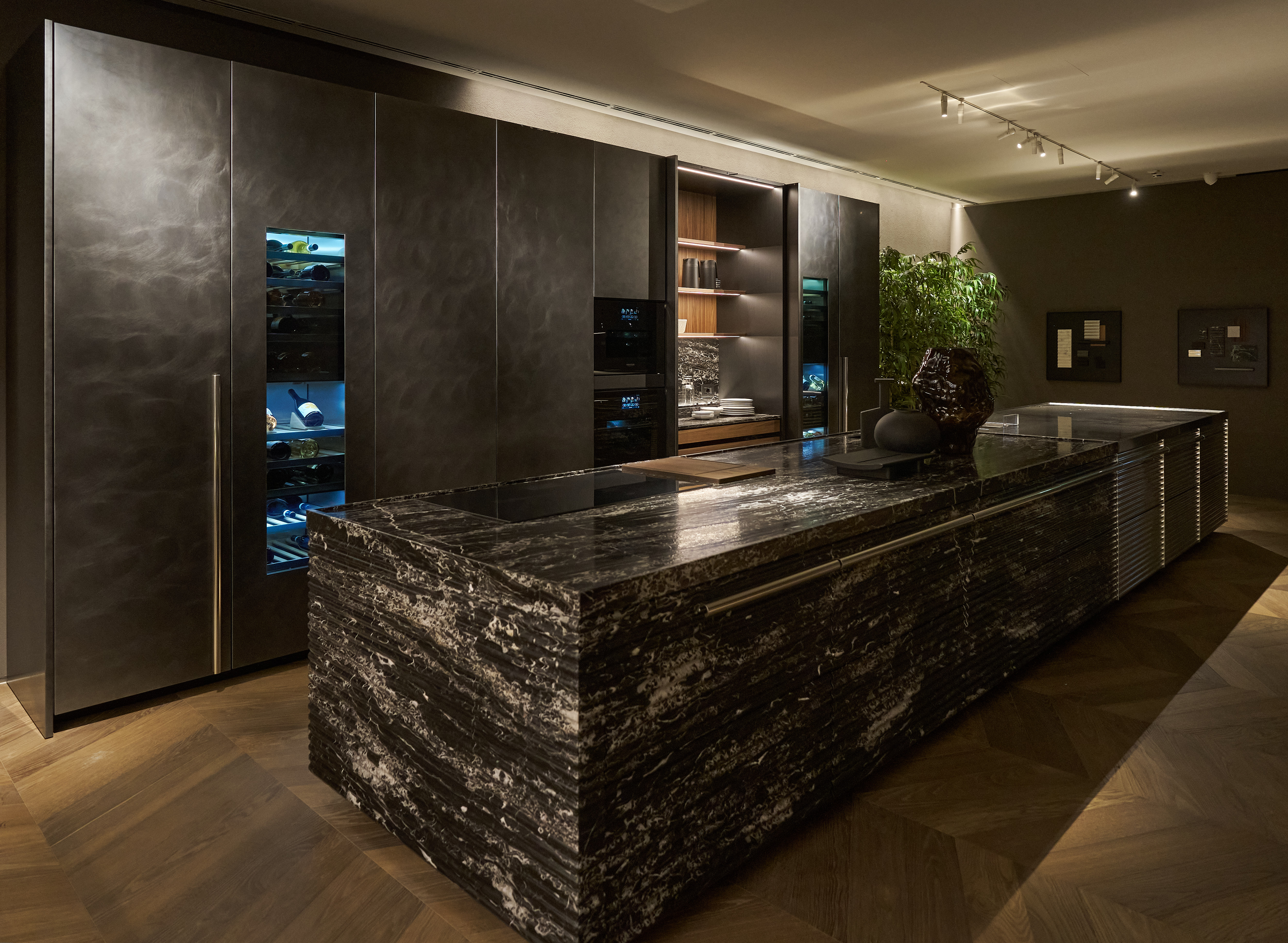 SKS Milan Showroom Schiffini Kitchen Image 2
