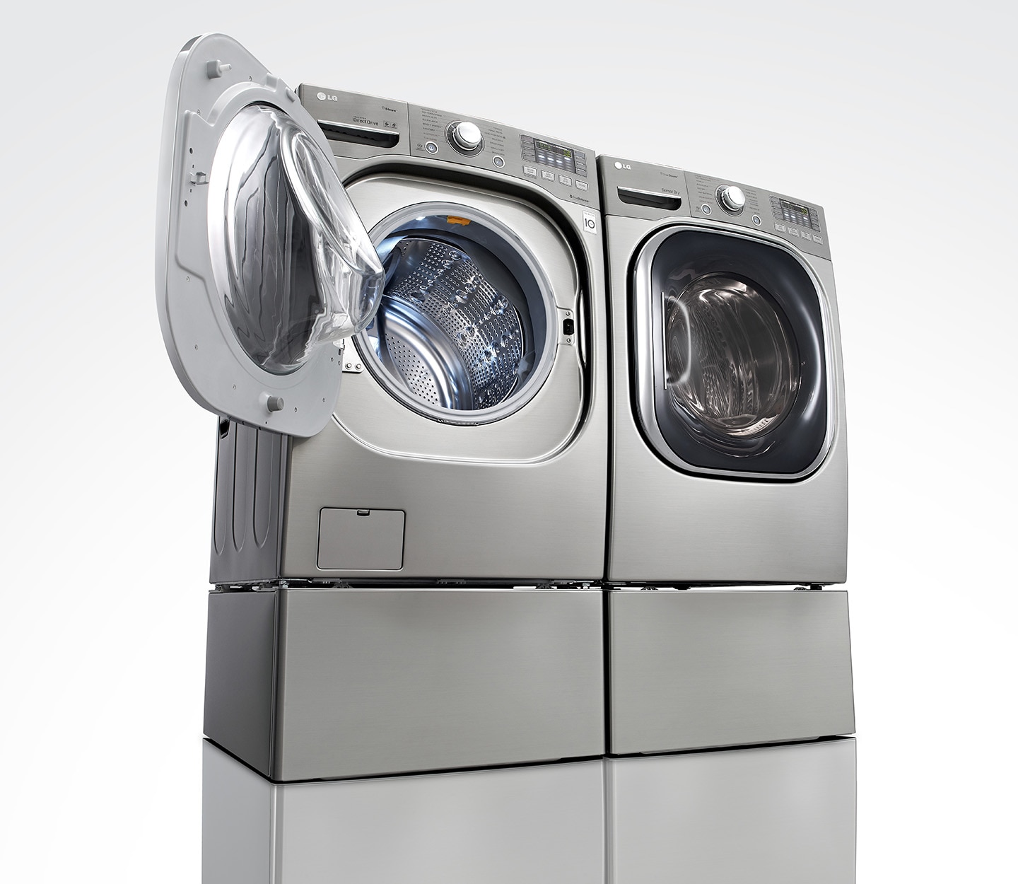 LG SHOWCASES MEGA CAPACITY FRONT AND TOP LOADER WASHER-DRYERS WITH TURBOWASH™ AT CES 2014