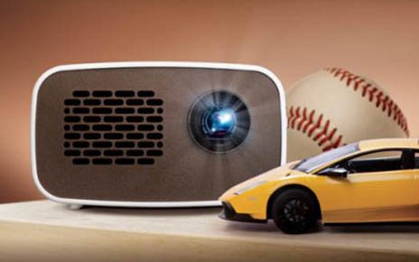 LG’S SMALLEST HD PROJECTOR FEATURES BUILT-IN BATTERY, STUNNING PICTURE QUALITY