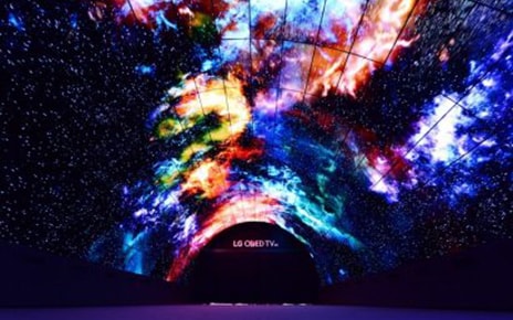 WORLD’S LARGEST OLED TUNNEL WELCOMES VISITORS TO IFA WITH 450 MILLION BRILLIANT PIXELS