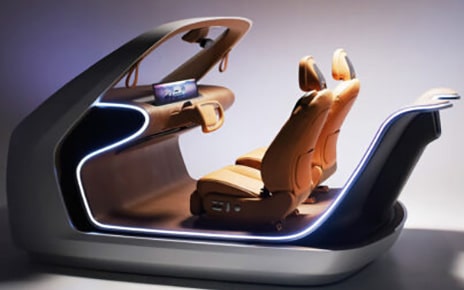 A slight angled side view of LG’s AI-Powered In-Cabin