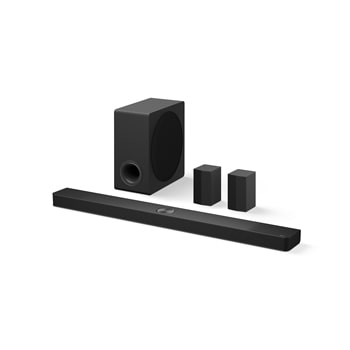 LG Soundbar S90TR、重低音喇叭和後置喇叭的斜角視圖