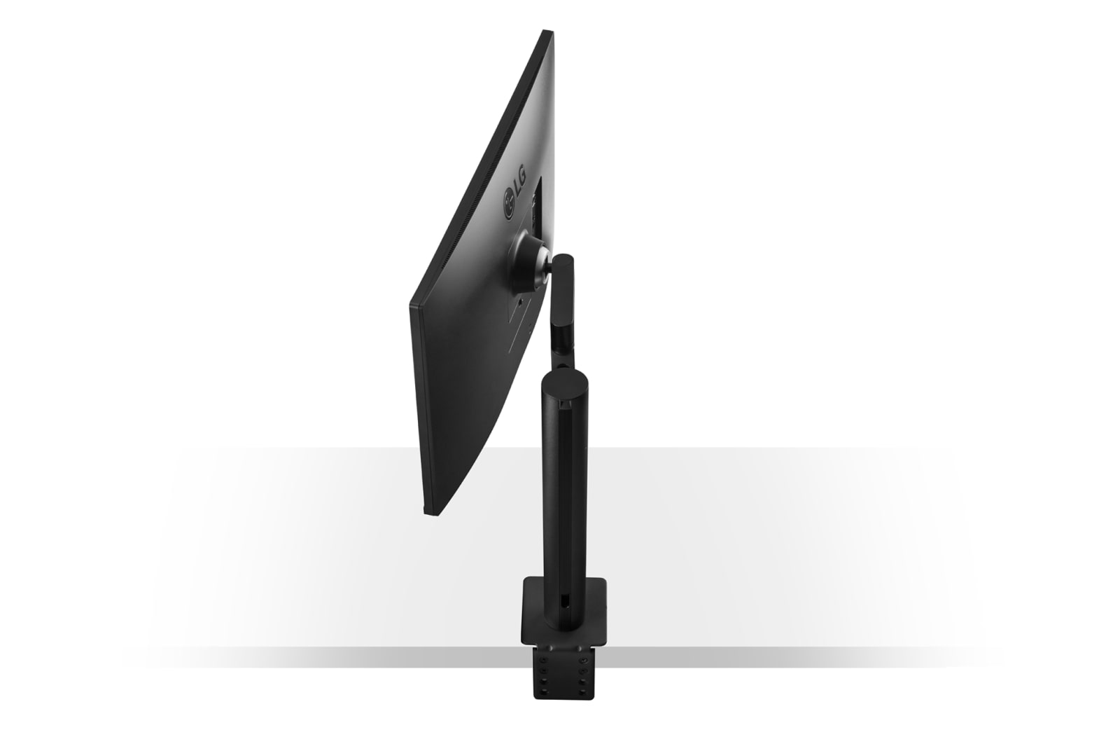 LG 27 吋 QHD Ergo IPS 顯示器 (兼容 USB Type-C™), 27QN880-B