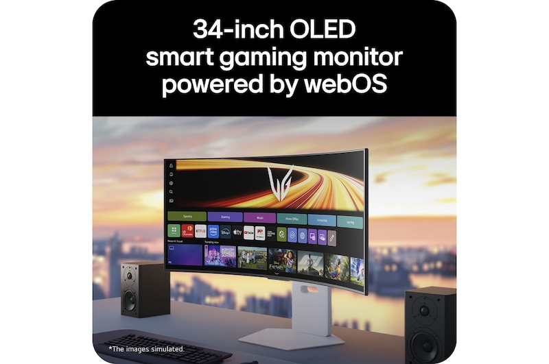 34GX90SB-W UltraGear™ GX9s OLED 遊戲顯示器在弧形屏幕上顯示 webOS 介面,並設置在配備立體聲喇叭的桌面上。