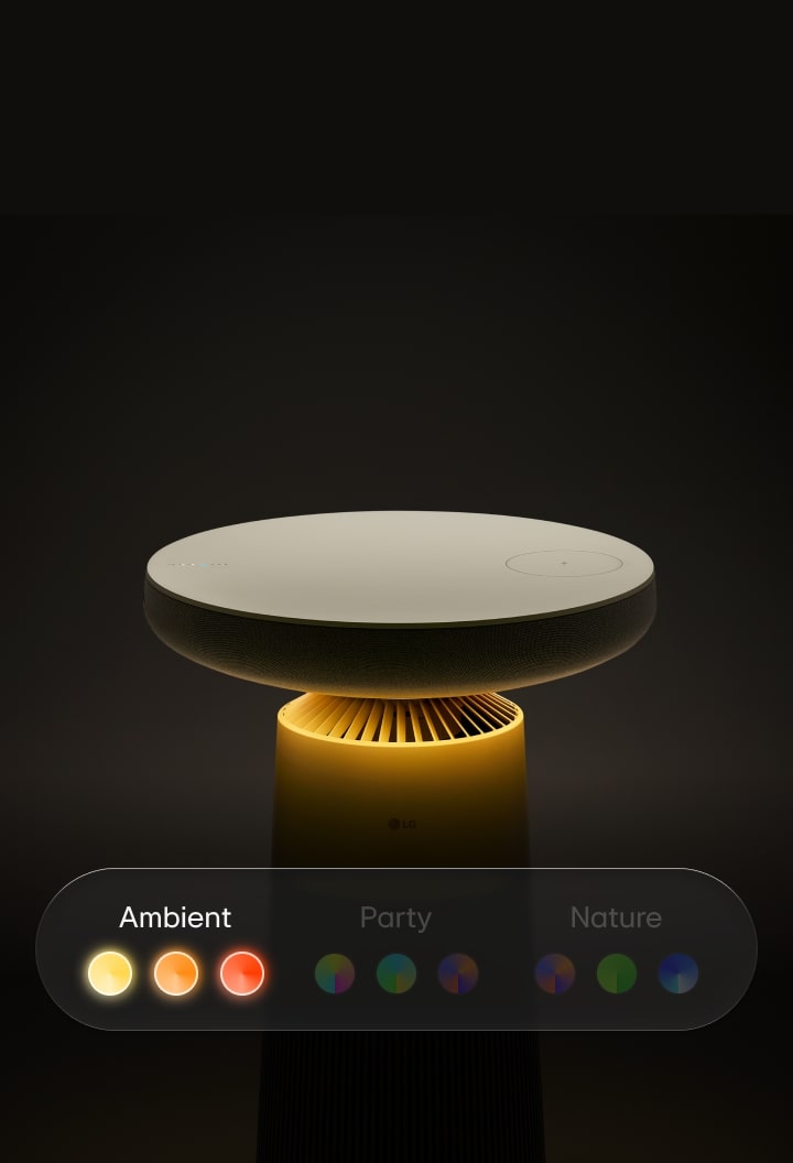 LG Aerospeaker 亮起黃色氛圍燈光，顯示「環境」、「派對」和「自然」模式的預設選項。