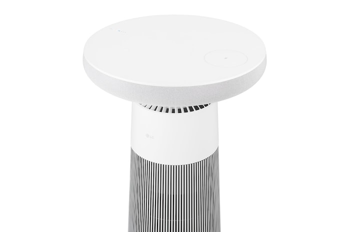 AF20SOUND LG Puricare™ AeroSpeaker 斜角上視圖，突出光滑頂部表面