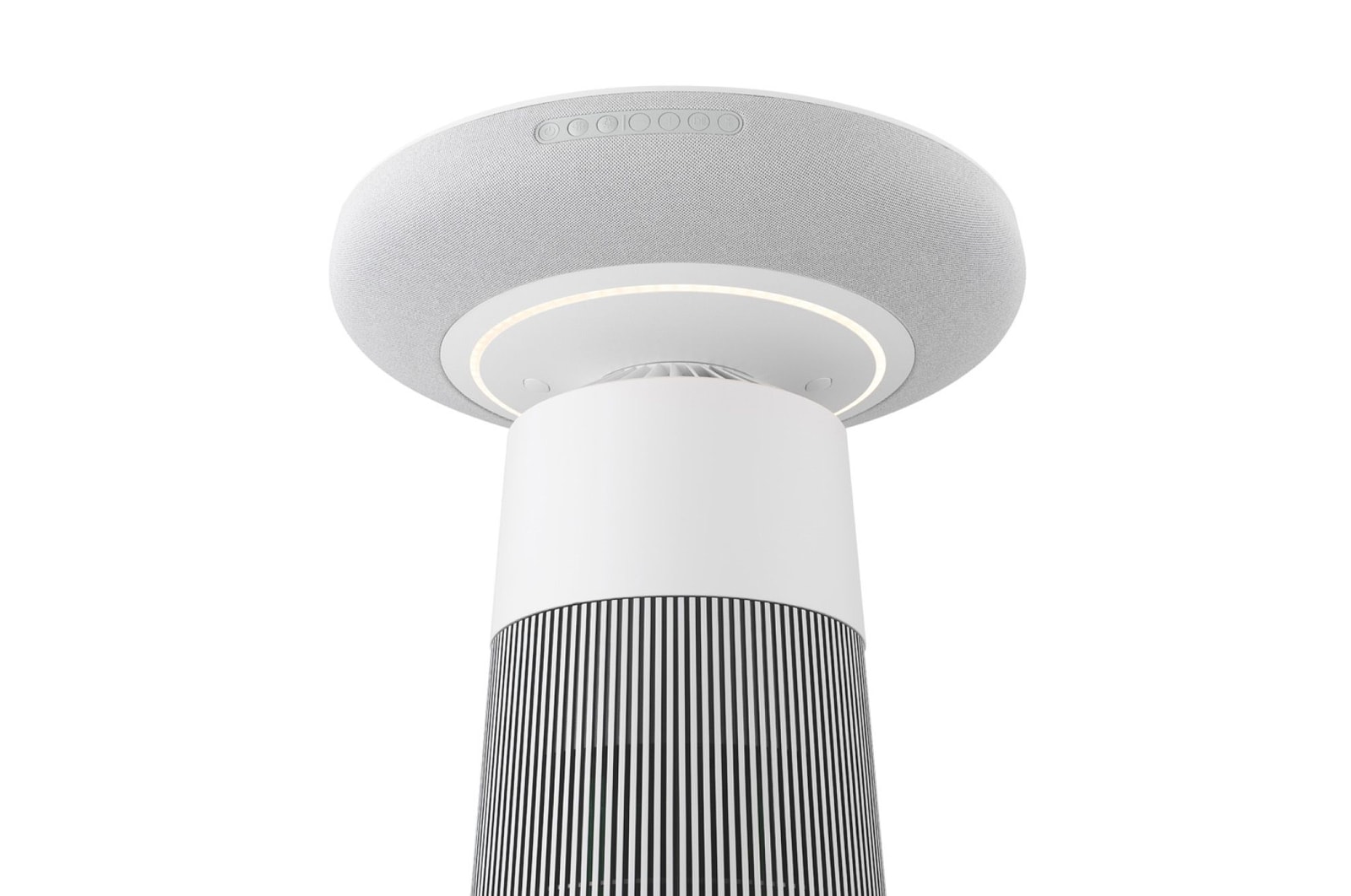 AF20SOUND LG Puricare™ AeroSpeaker 頂視圖，展示連圓形無線充電面板