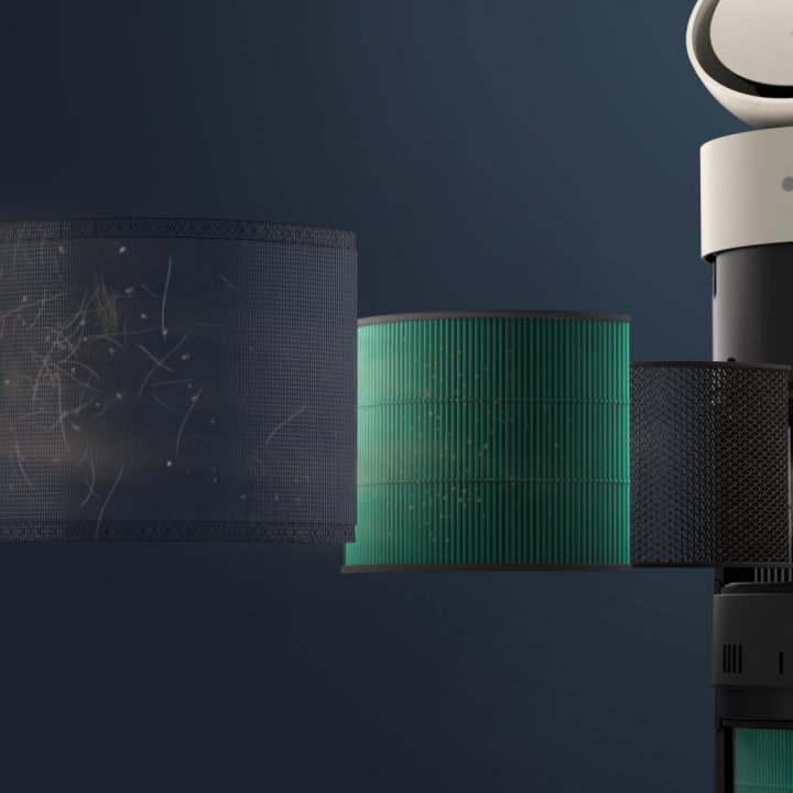 LG 空氣清新機影片展示 HEPA 濾網,主要介紹入風、多重過濾階段及釋放潔淨空氣