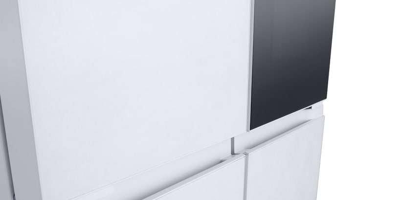 LG 雪櫃採用無縫櫃門設計,外觀盡顯精緻優雅。