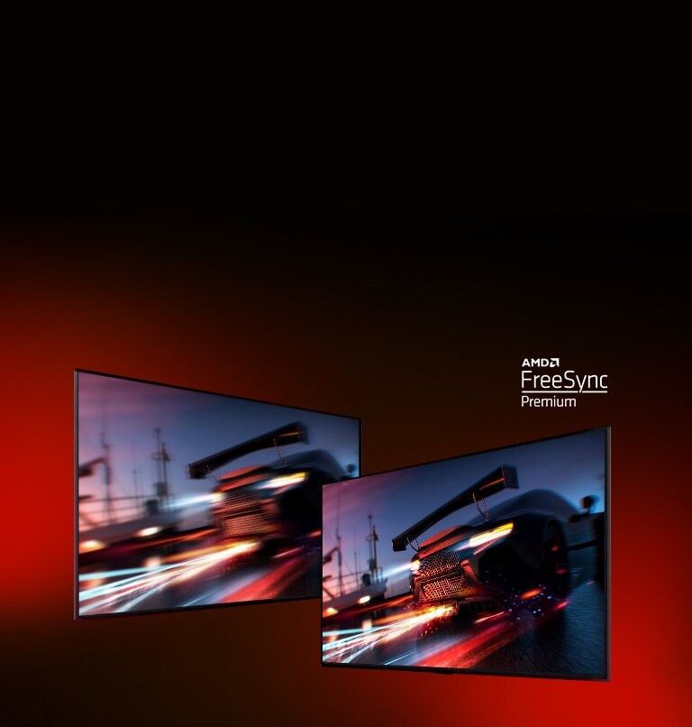有兩部電視，左側顯示有部賽車的遊戲畫面。右側亦顯示相同的遊戲畫面，但畫質更加光亮清晰。右上角顯示 AMD FreeSync Premium 標誌。