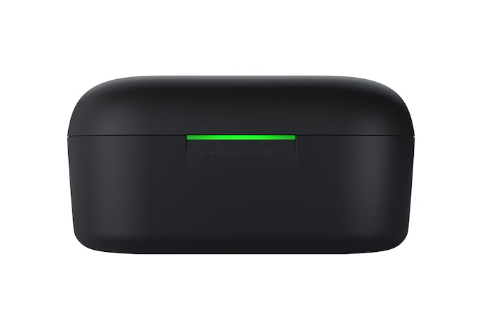 LG xboom Buds 充電盒正視圖