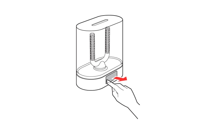 Open the hose cover by pressing the left triangle mark on the hose cover on the back of the bottom case