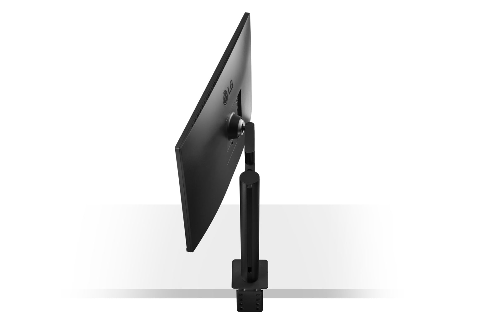 LG 31.5" UHD 4K Ergo IPS Monitor with USB Type-C™, 32UN880-B