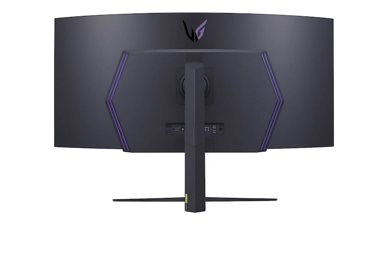 LG 45” UltraGear™ 21:9 WQHD Curved OLED Gaming Monitor with 240Hz Refresh Rate, 45GR95QE-B