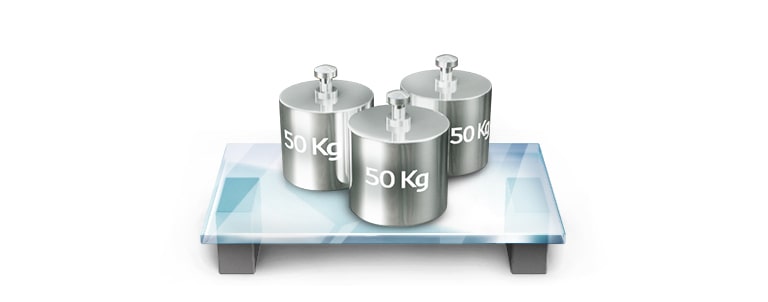 Three 50 kg cylindrical weights are evenly spaced on a transparent glass platform to demonstrate the platform's strength.