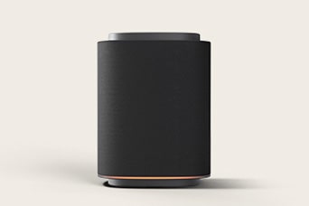 Front view of Black Sound Suite M7 speaker