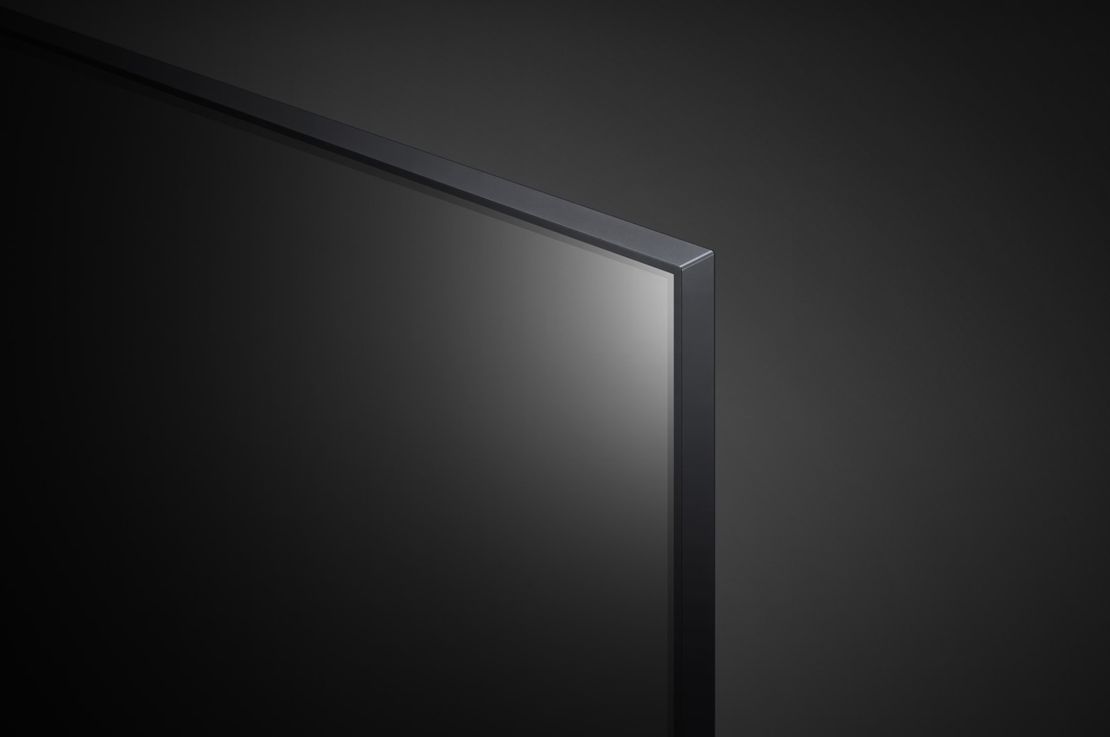 LG 43" LG UHD 4K Smart TV - UR80, 43UR8050PCB