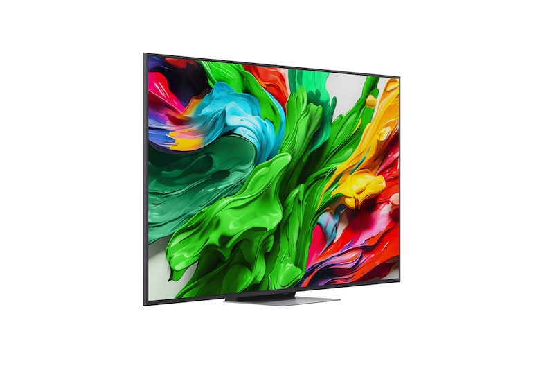 LG QNED evo TV szögben kissé jobbra néző oldalnézetben