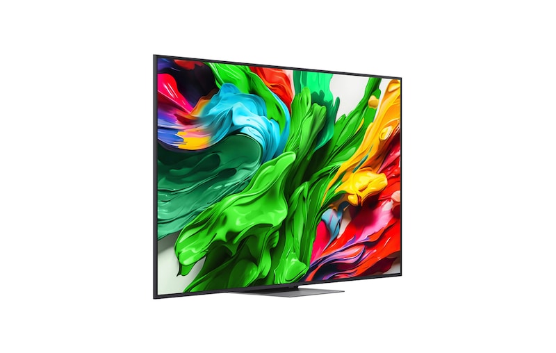 LG QNED evo TV szögben kissé jobbra néző oldalnézetben