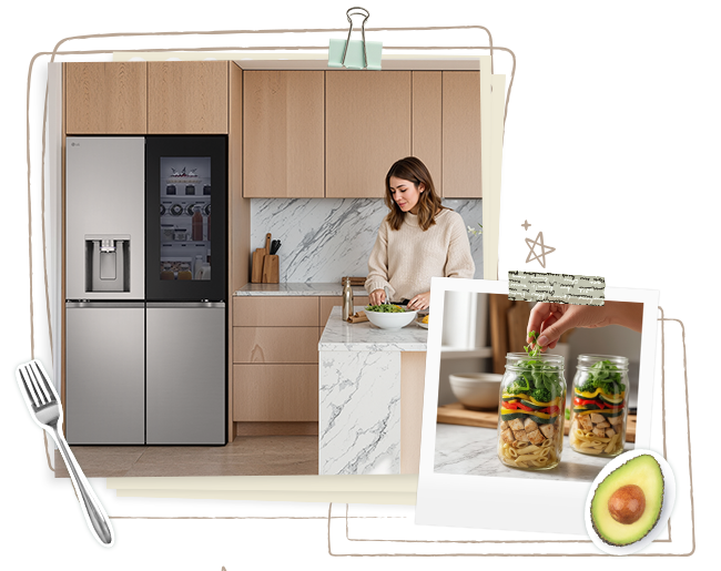 Egy Polaroid-stílusú kép, ahol egy személy élelmiszereket pakol a hűtőbe egy fa tónusú konyhában.	