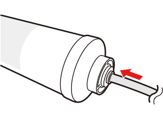 Nyomja meg és tartsa lenyomva a Vízszűrő gombot három másodpercig Ezzel visszaállítja a Szűrőcsere ikont Az új vízszűrő aktiválva van Folyassa a vizet körülbelül 5 percig, hogy eltávolítsa a rendszerből a bent rekedt levegőt és szennyeződéseket