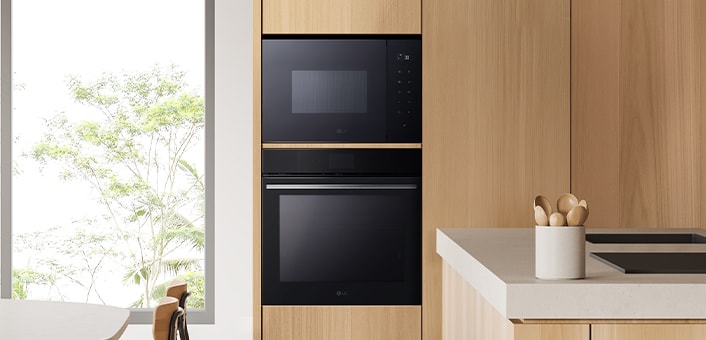 Konyha LG beépített mikrohullámú sütővel.