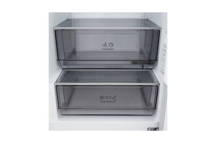 Alulfagyasztós hűtőszekrény, DoorCooling+™ és ThinQ™ technológia, 333L kapacitás