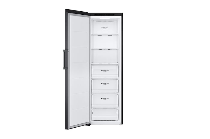 Elölnézet, minden ajtó nyitva, élelmiszerek nélkül