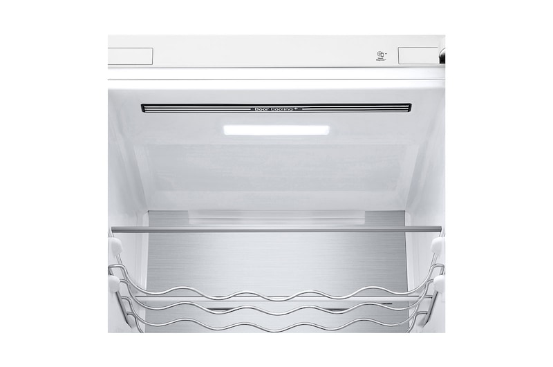 LG Alulfagyasztós hűtőszekrény, DoorCooling<sup>+</sup>™ és ThinQ™ technológia, 384L kapacitás, GBB72SWUCN1